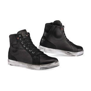 Моточеревики TCX STREET ACE WP black 9400 42