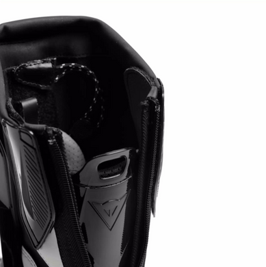 Мотоботинки Dainese TORQUE 4 AIR Black/White/Red-Fluo 43