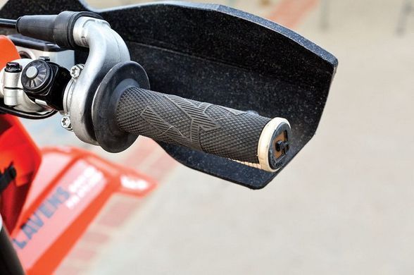 Мото гріпси ODI EMIG PRO MX V2 Lock-On Grip BLACK/Yellow