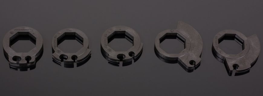 Гріпси Renthal MX R-Works Lock-On Grips - Half Waffle Black, Ultra Tacky
