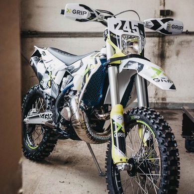 Захист радіатору X-GRIP Radiator guard set, red KTM EXC(F), XC-W, XCF-W, 2020-2023 HQV TEi, FE, 2020-2023 KTM SX(F), XC, XCF, HQV TC, FC, TX, 19-22 GASGAS EC(F), MC(F), EX(F), 2021 - 2023
