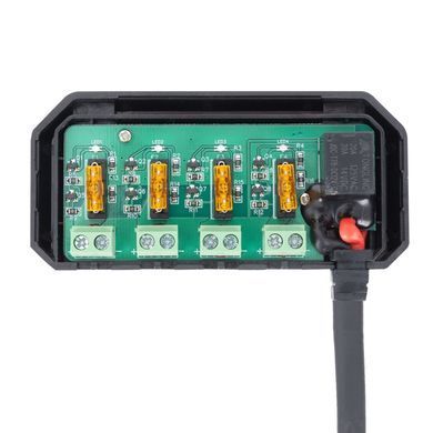 Розподільча коробка Oxford Junction Box -12V with fused power outlets